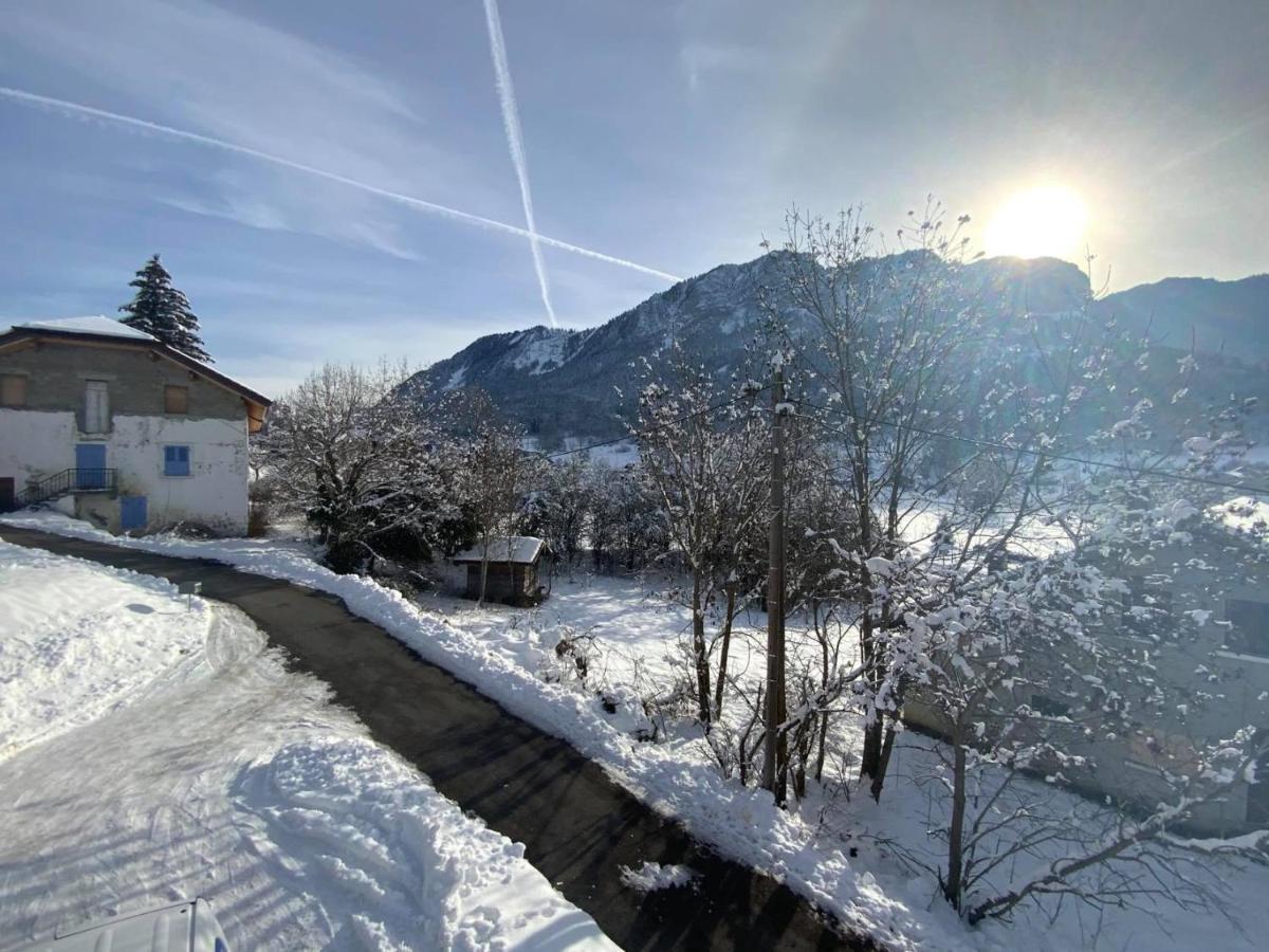 Votre Studio Balneo Bien-Etre A La Montagne Thollon-les-Memises Екстер'єр фото