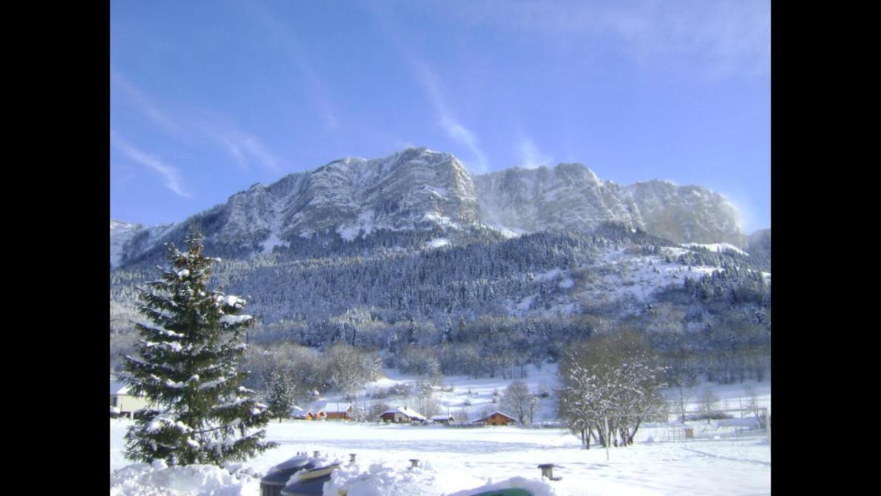 Votre Studio Balneo Bien-Etre A La Montagne Thollon-les-Memises Екстер'єр фото